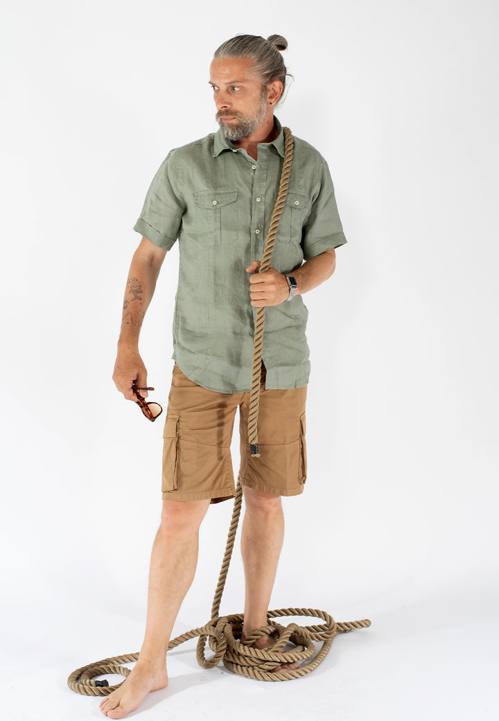 Bermuda uomo cargo in cotone con tasconi