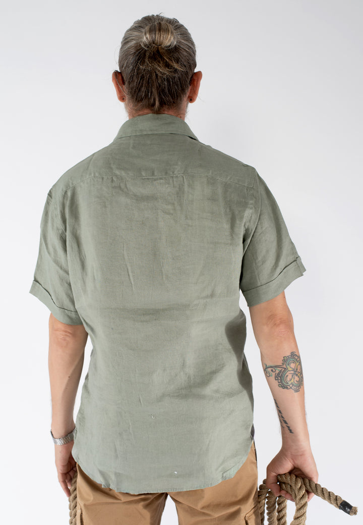 Camicia uomo in lino a maniche corte con due taschini