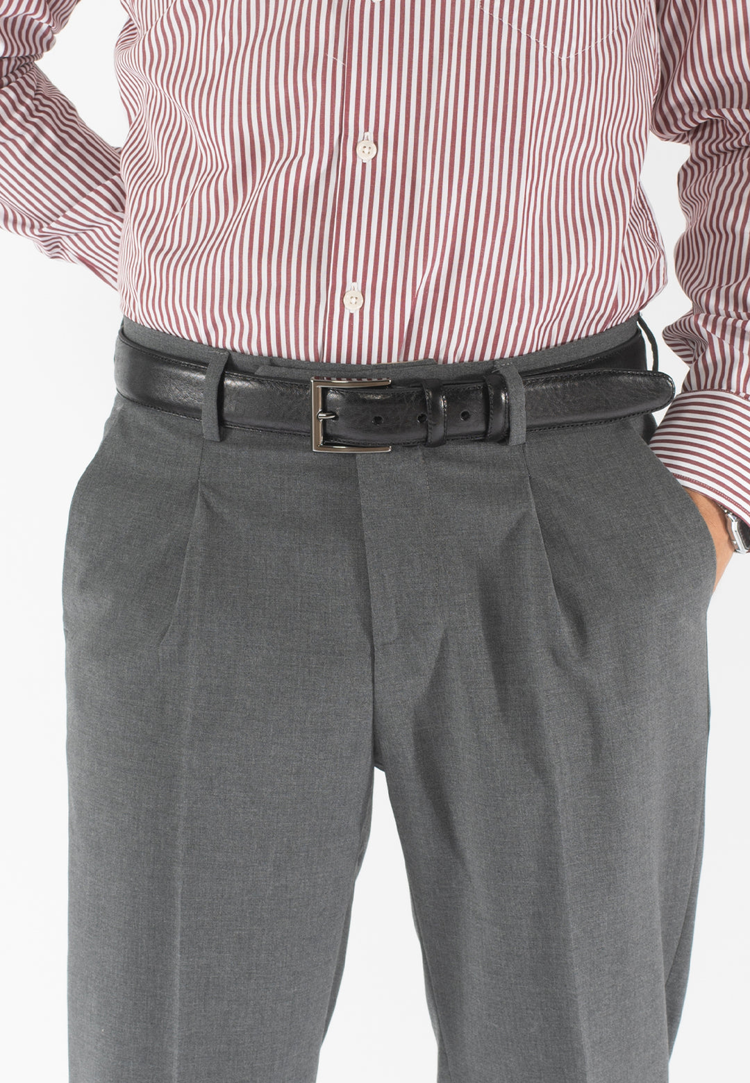 Cintura uomo classica in pelle con fibbia rettangolare