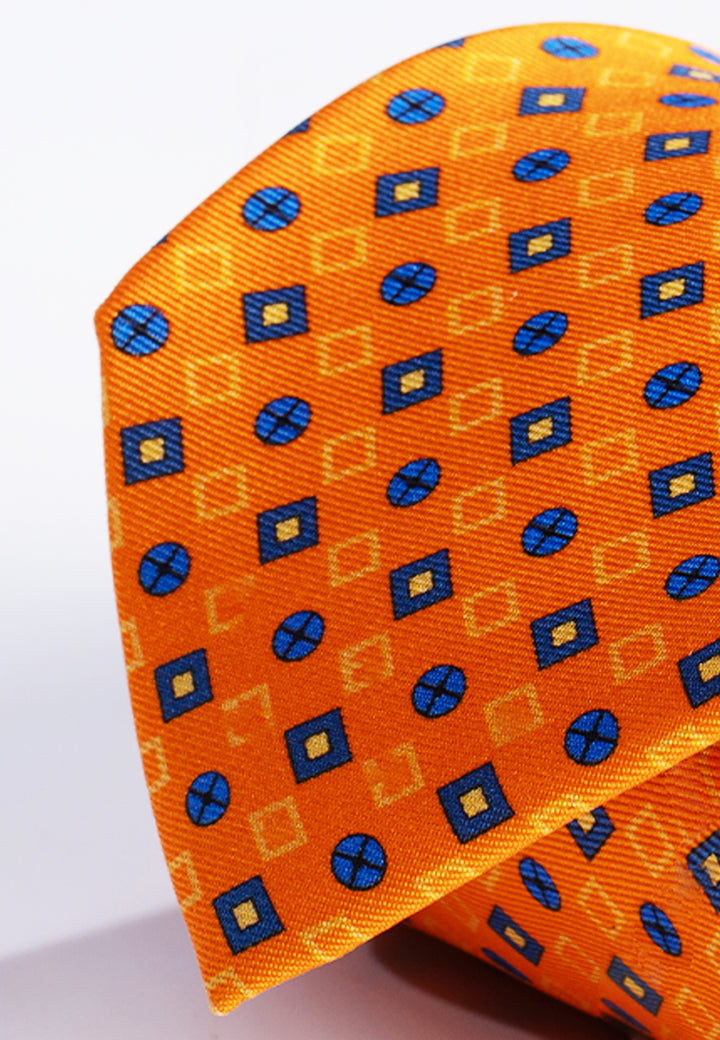 Cravatta uomo arancione con fantasia geometrica blu in pura seta