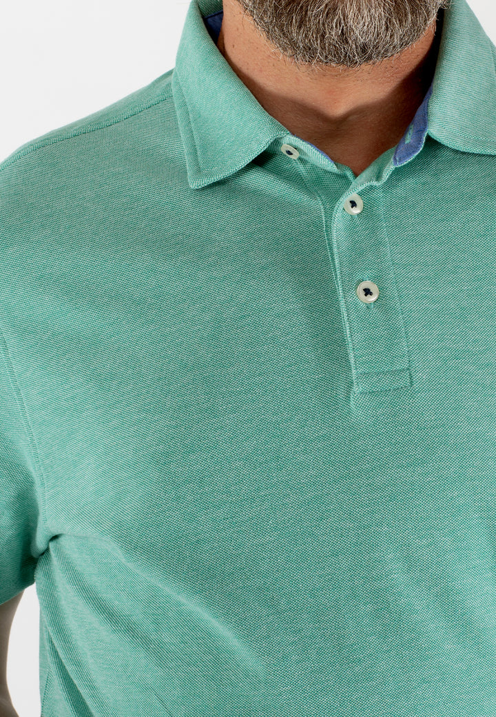 Polo uomo regular fit in cotone piqué con interno a contrasto