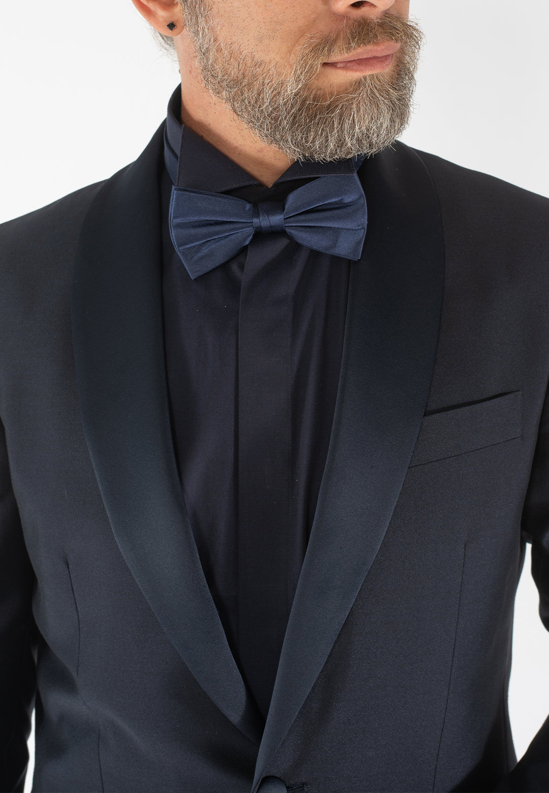 Smoking uomo con collo a scialle, fascia e papillon