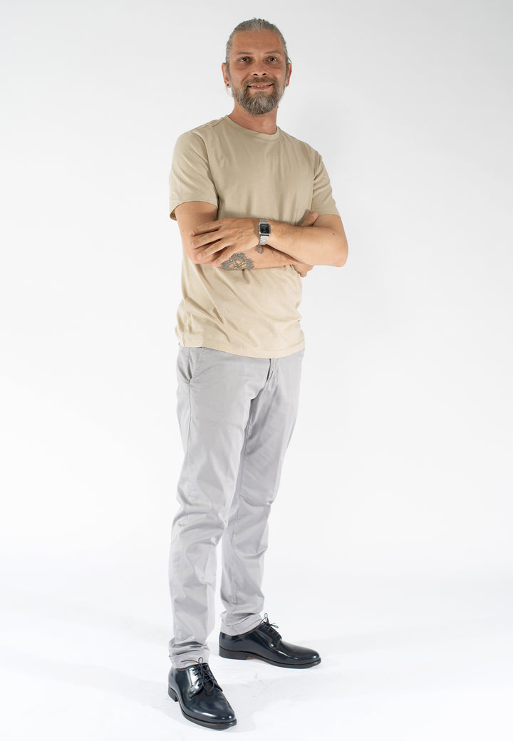 T-shirt uomo girocollo slim fit in 100% cotone