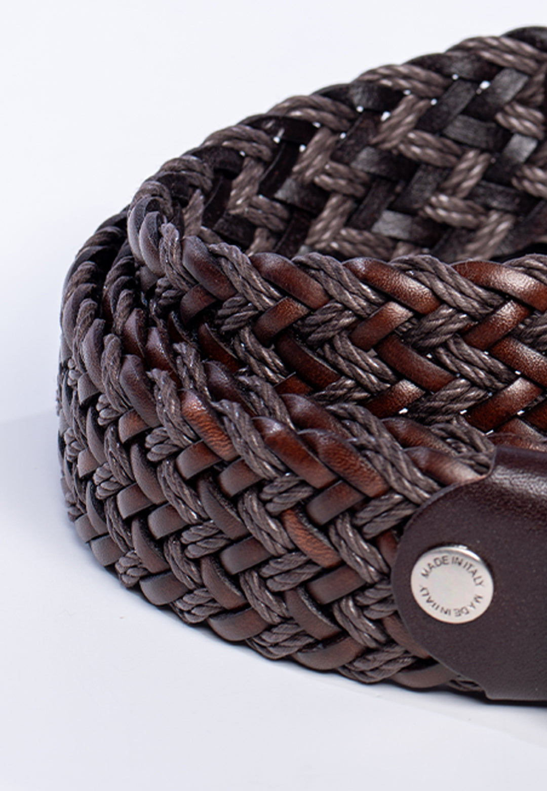 Cintura uomo intrecciata con finiture in pelle
