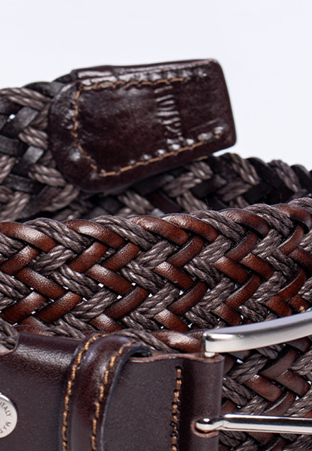 Cintura uomo intrecciata con finiture in pelle