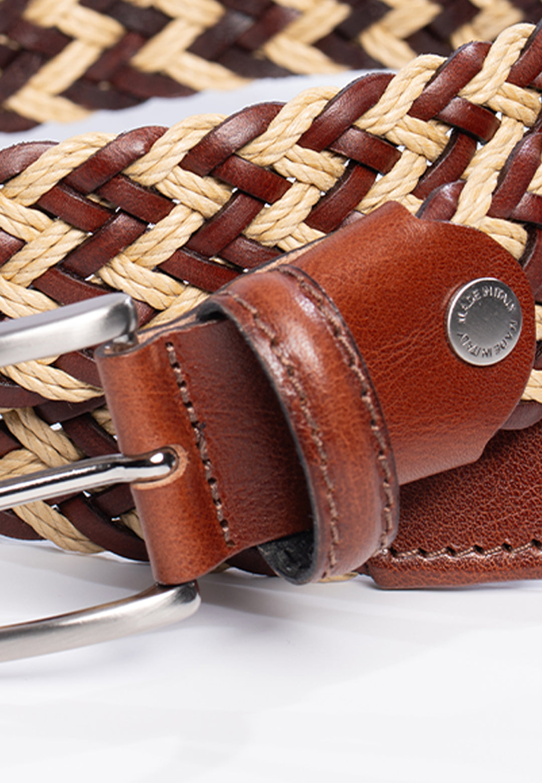 Cintura uomo intrecciata con finiture in pelle