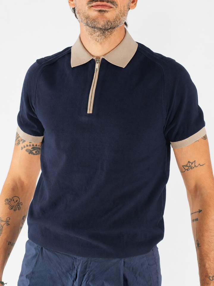 Polo uomo con zip e collo a contrasto