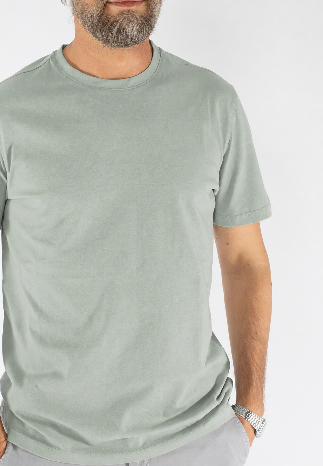 T-shirt uomo girocollo slim fit in 100% cotone